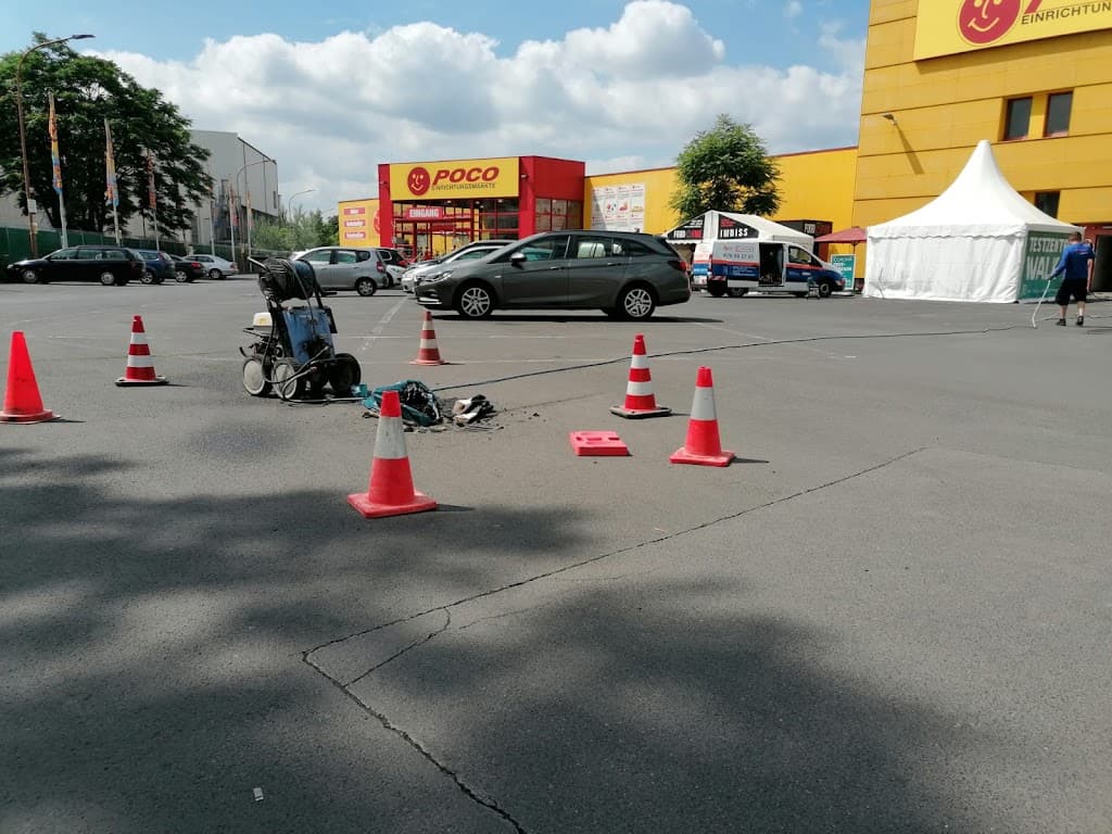 Kanaldienst , Rohrreinigung, Kanalreinigung, Kanalsanierung